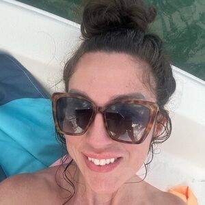 Meet your Posher, Brianna